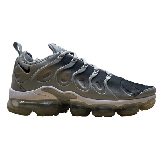 Nike Air Max Men’s Wolf Gray Black VaporMax Plus Running Sneakers Sz 10.5 - Picture 1 of 7